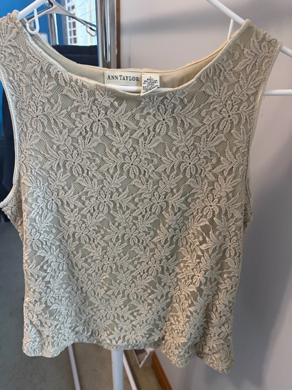 Vintage Ann Taylor Lace Overlay Sleeveless Camisole in Light Cream